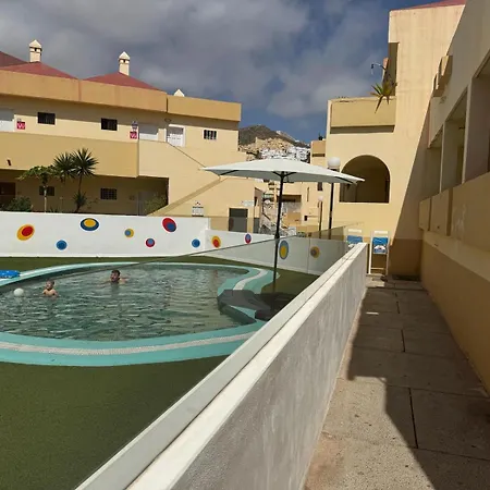 Modern Mareverde In